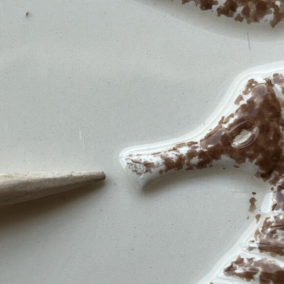 Zodax Seashell Plate Lot of 2 Nautical Beach Home Decor Embossed Seahorse Ocean - Picture 13 of 15